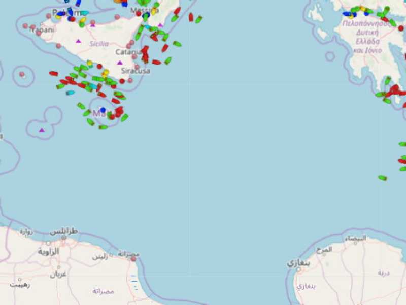 Dal sito My Ship Tracking (la schermata è del 15 febbraio 2019) il "vuoto" di navi nel tratto di mare al largo della Libia e della Tunisia