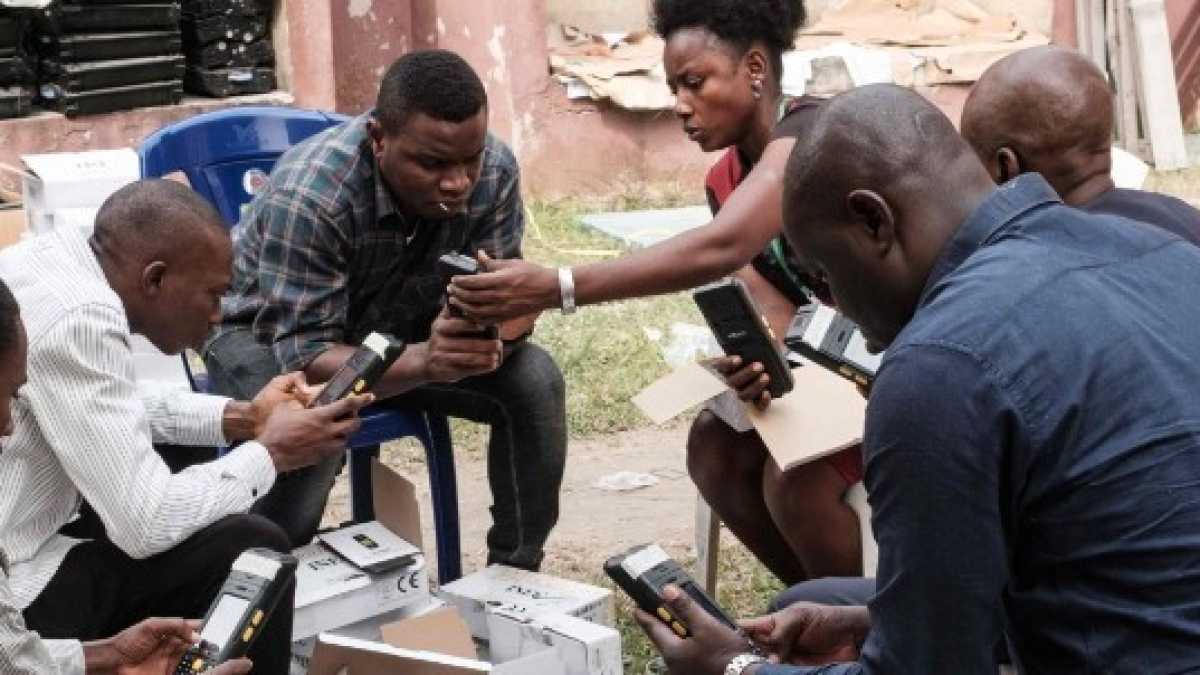 Immagine di Il rinvio del voto in Nigeria è il simbolo di un caos politico pericoloso