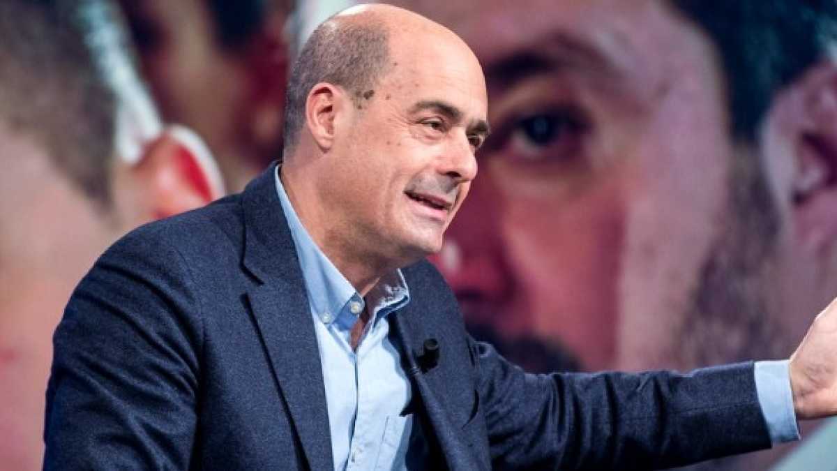 Immagine di Zingaretti è convinto di superare il 50 per cento e Renzi medita il gran ritorno