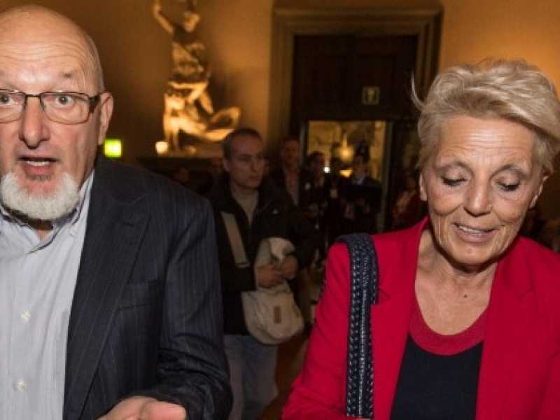 Tiziano Renzi con la moglie, Laura Bovoli (foto Imagoeconomica)