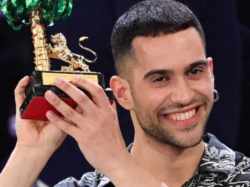 Il vincitore di Sanremo, Mahmood (foto LaPresse)
