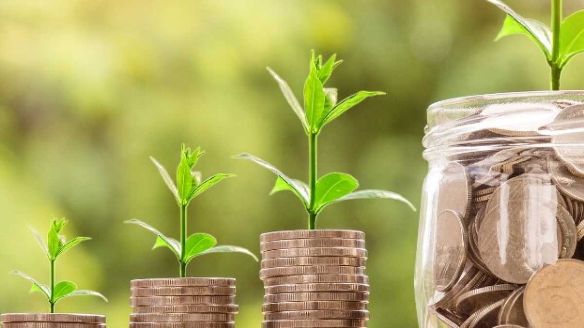 Immagine di Per rifondare la finanza bisogna farla sostenibile. Parola di Macron