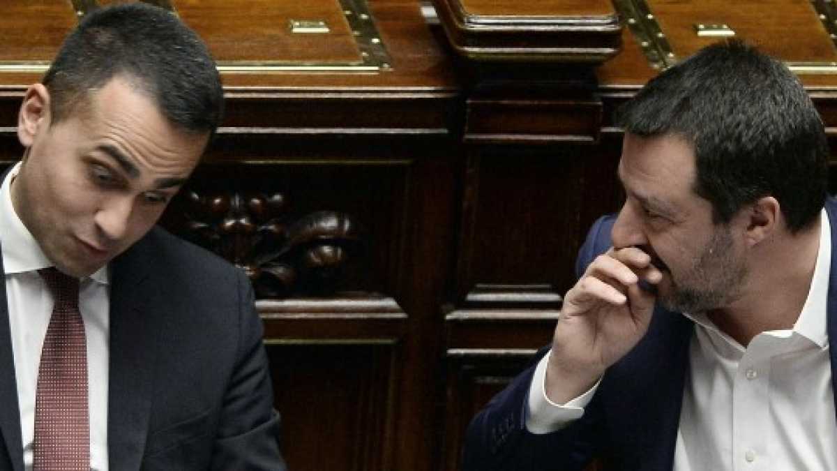 Immagine di Contro i leader sòla al comando