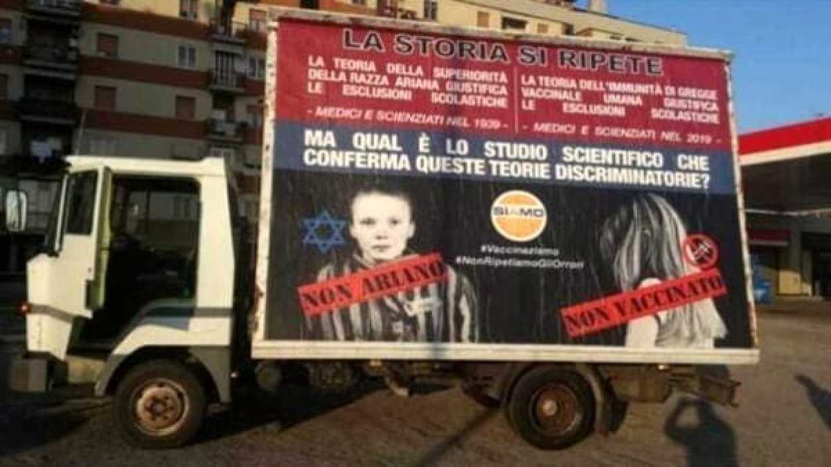 Immagine di Vaccini come sterminio. Deliri no vax e inopportuni appoggi a Cinque stelle