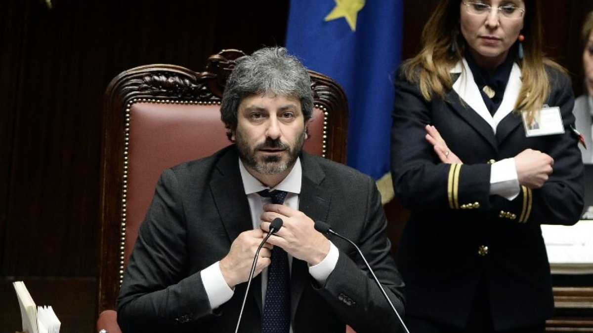 Immagine di La pericolosa scorciatoia di Fico verso l’eutanasia
