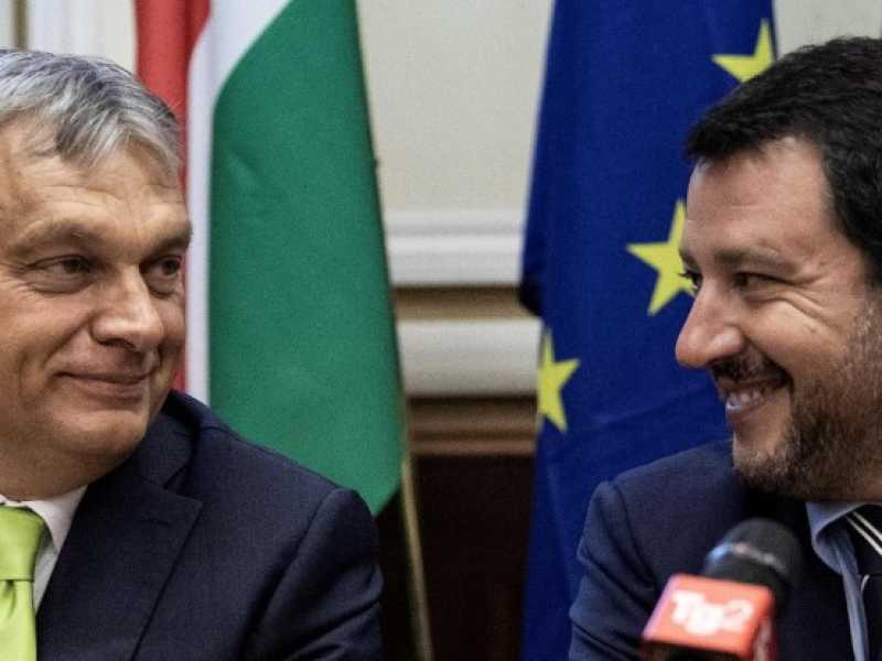 Matteo Salvini e Viktor Orb&aacute;n (foto LaPresse)