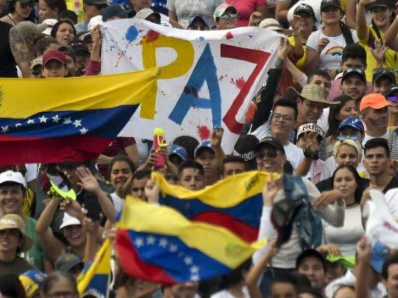 Il concerto organizzato dal magnate Richard Branson per raccogliere gli aiuti per il Venezuela (Foto LaPresse)