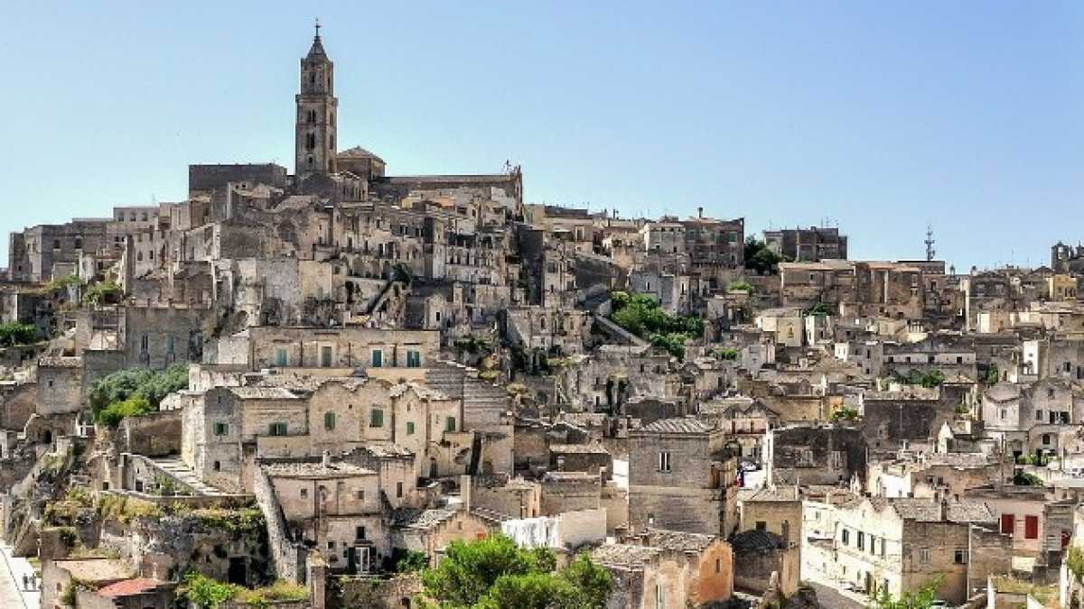 Immagine di La città che scava nella roccia ora guarda le stelle