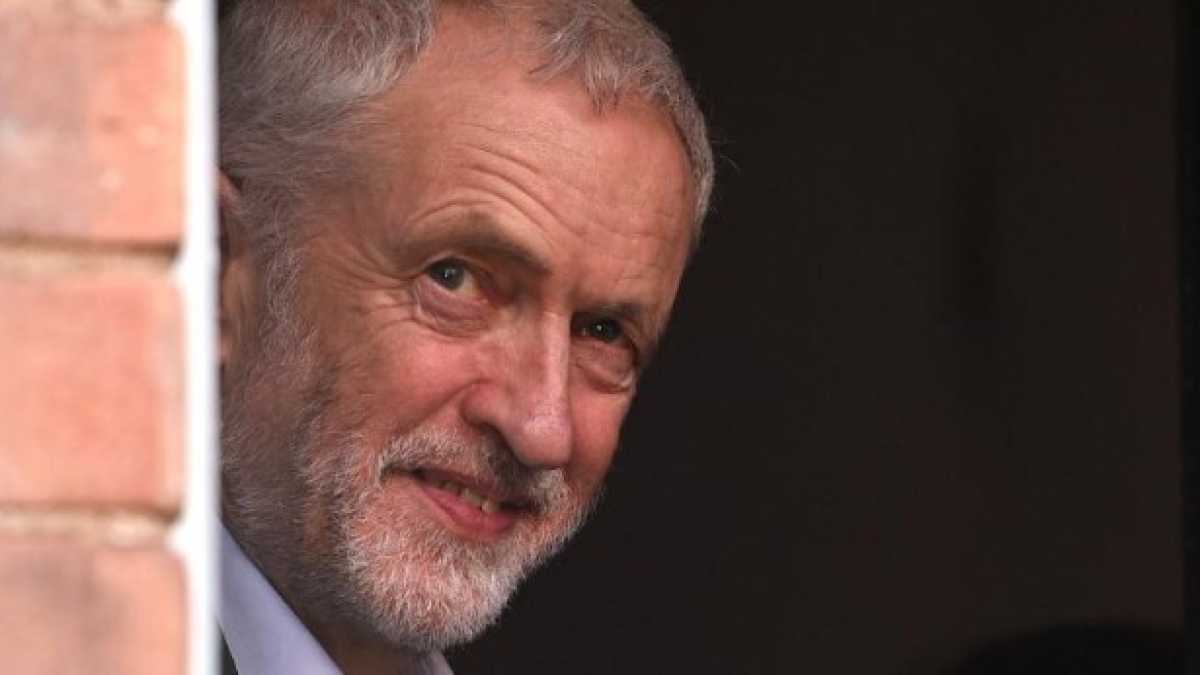 Immagine di Corbyn oltre l’ambiguità