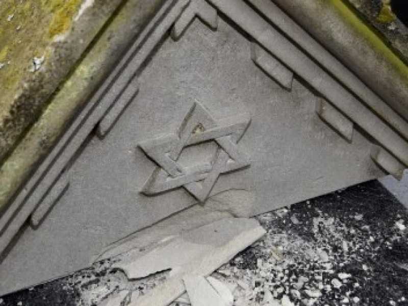 Nel 2018 gli episodi di antisemitismo in Francia sono aumentati del 74 per cento rispetto al 2017 (Foto LaPresse)