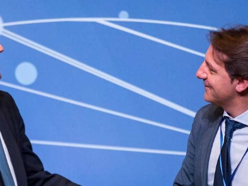 Luigi Di Maio con Pasquale Tridico indicato dal vicepremier come prossimo presidente dell'Inps (foto LaPresse)