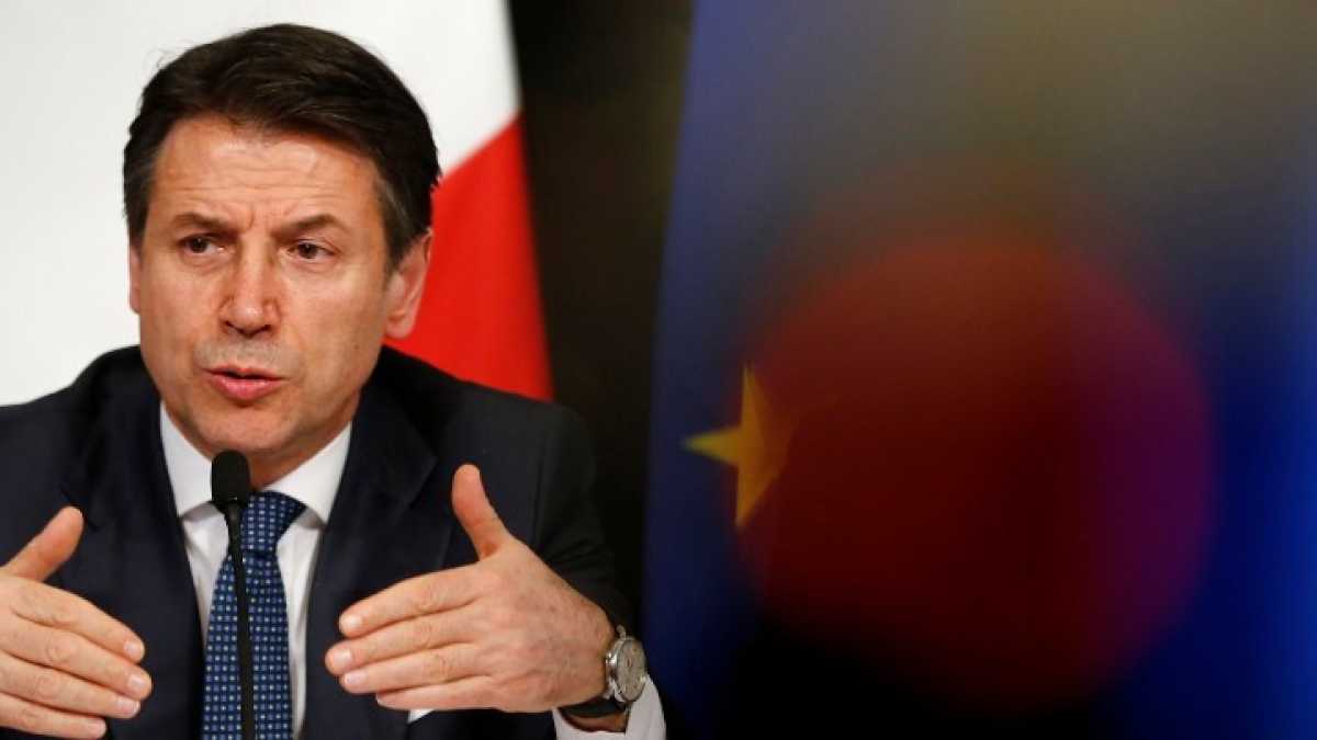 Immagine di L'Italia dice vaffa alla fiducia