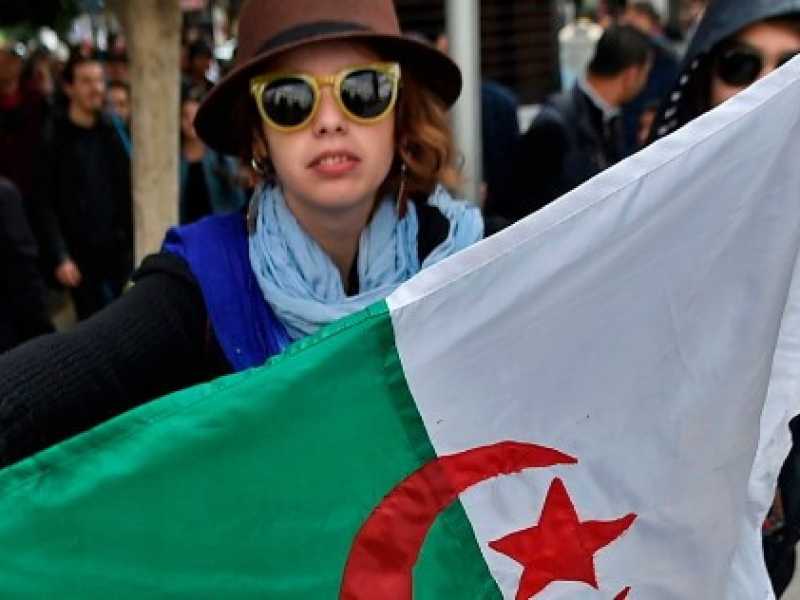 Algeria, proteste degli studenti contro il presidente Abdelaziz Bouteflika (foto LaPresse)