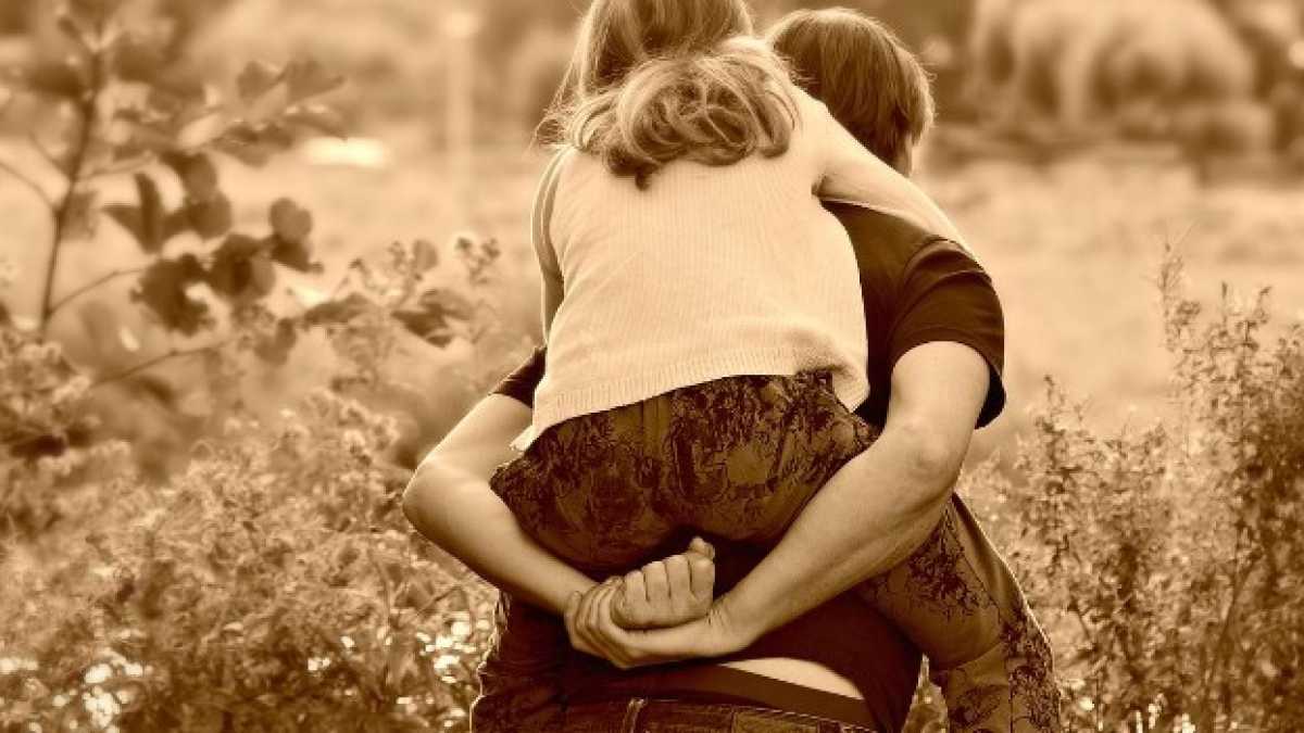 Immagine di Lo straziante giovane ritratto che ha fatto mia figlia di me
