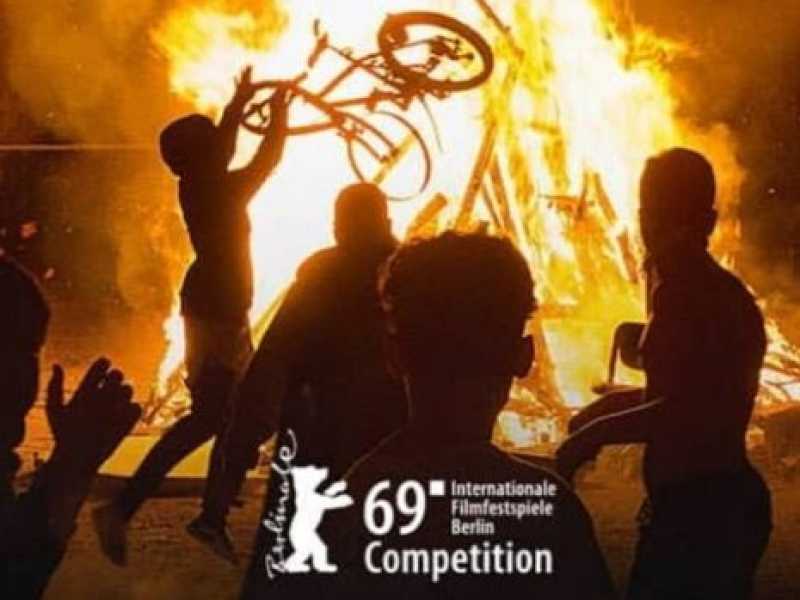 Il manifesto del film "La Paranza dei Bambini" (Foto prese da Facebook)