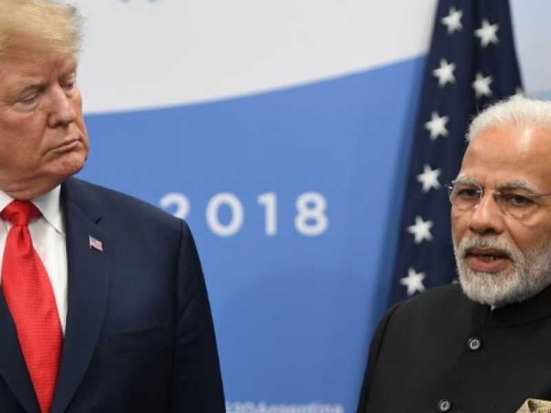 Donald Trump con il presidente indiano Narendra Modi (foto LaPresse)