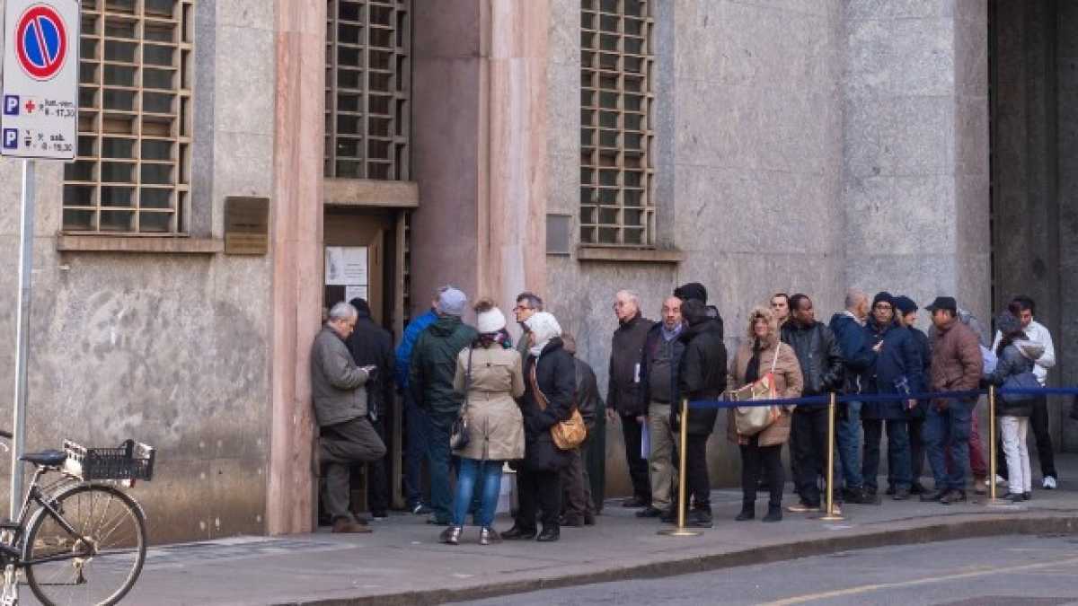 Immagine di Il reddito di cittadinanza rende del tutto inutile il salario minimo