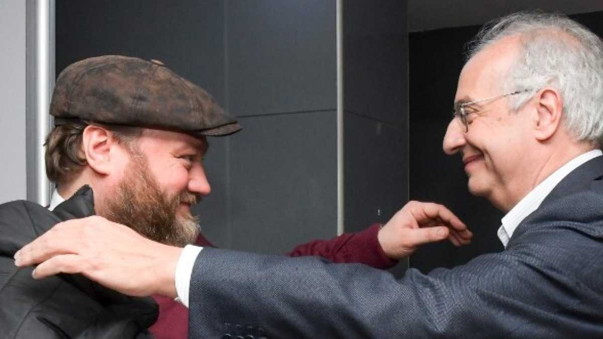 Immagine di A Roma tutti giardinieri mentre Veltroni presenta il suo primo film