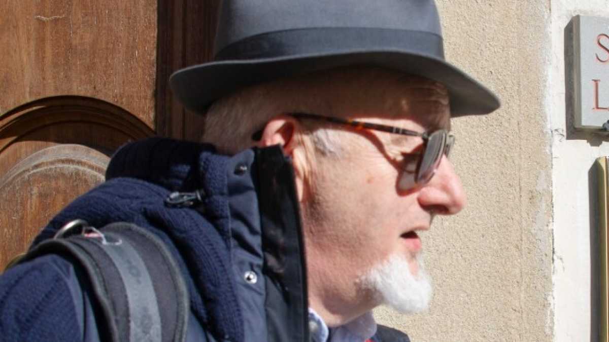 Immagine di Revocati gli arresti domiciliari per i genitori di Renzi