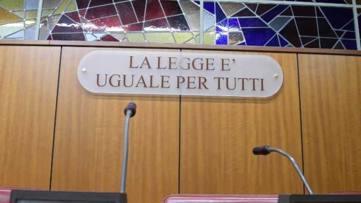 Immagine di Contro quella strana indulgenza verso i raptus maschili