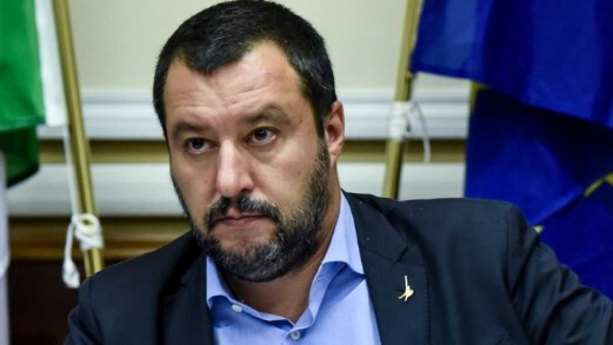 Immagine di Quell'amore per il tricolore e l'Italia che Salvini non sapeva di avere