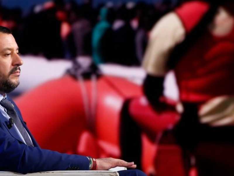 Salvini a Porta a Porta (foto LaPresse)