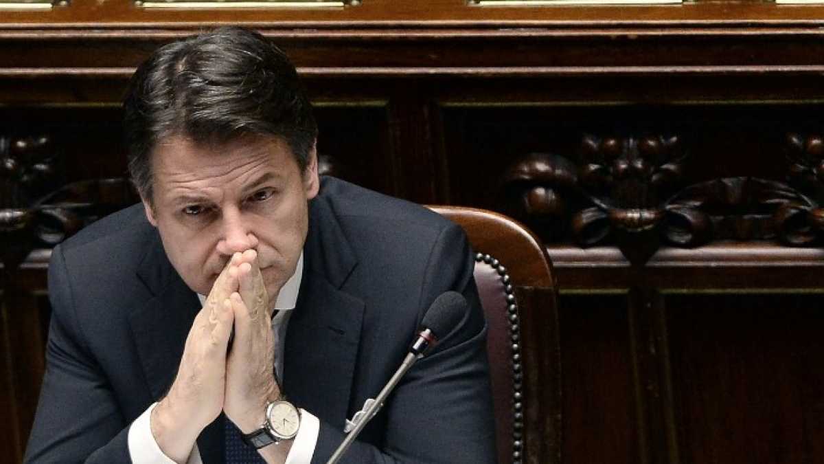 Immagine di Scene da un Parlamento svogliato mentre Conte cerca una pezza sulla Cina