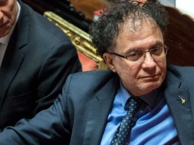 Il sottosegretario al Mise, Michele Geraci, durante l'audizione alla Camera sul memorandum con la Cina (Foto LaPresse)