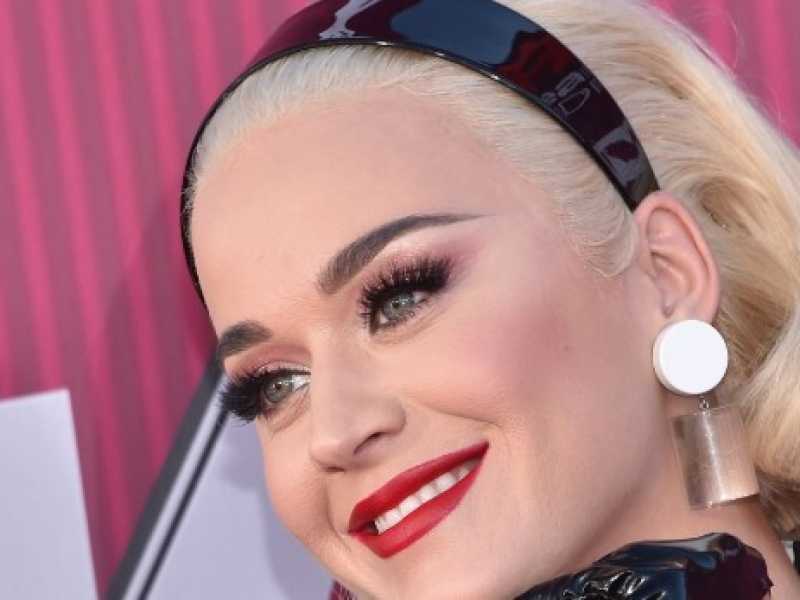 La cantante americana Katy Perry all'iHeart Radio Music Awards (Foto LaPresse)
