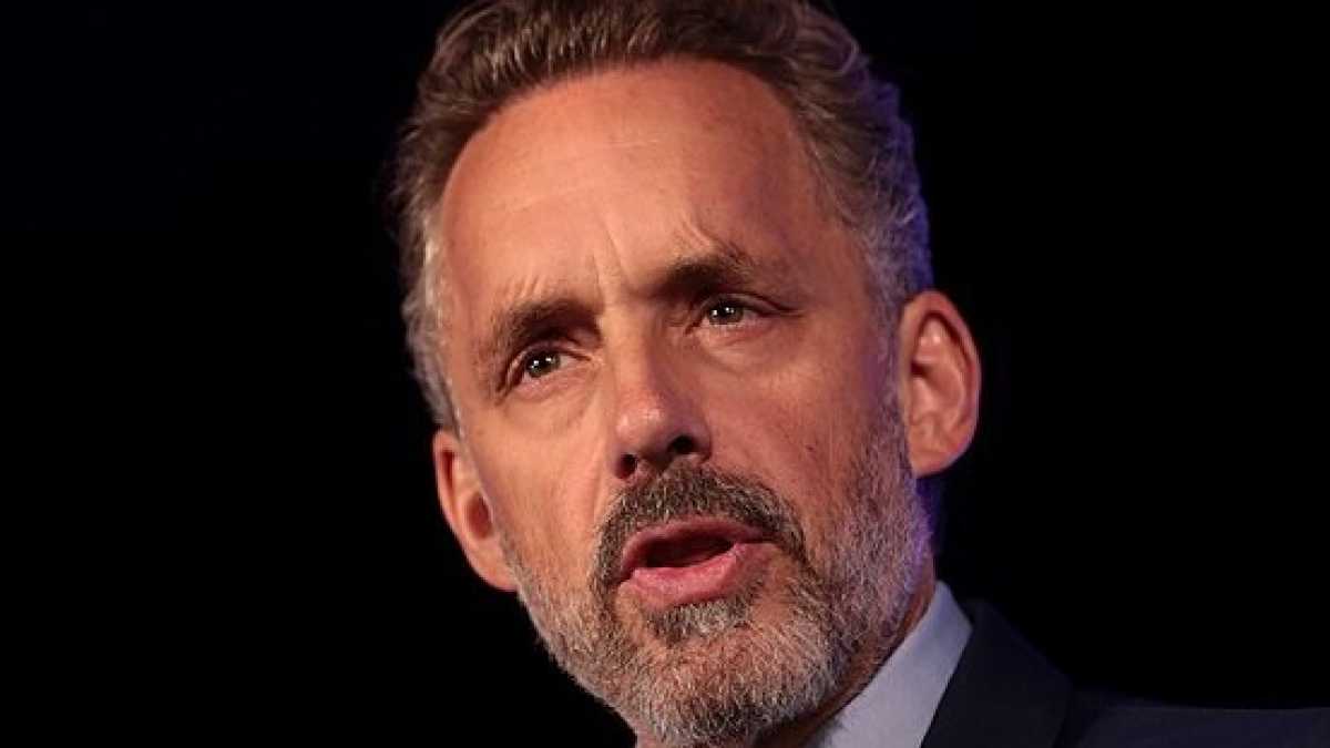 Immagine di La “madrassa” di Cambridge toglie la cattedra al conservatore Jordan Peterson