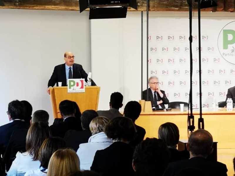 Nicola Zingaretti durante la direzione del Pd (foto Twitter @pdnetwork)
