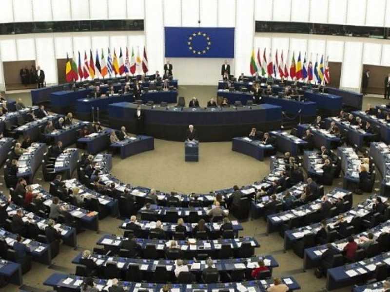Il parlamento europeo (foto LaPresse)