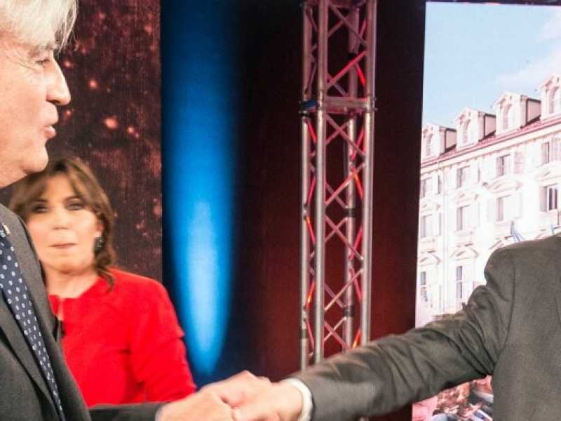 Antonio Maria Rinaldi con Maurizio Landini a Povera patria (foto Imagoeconomica)