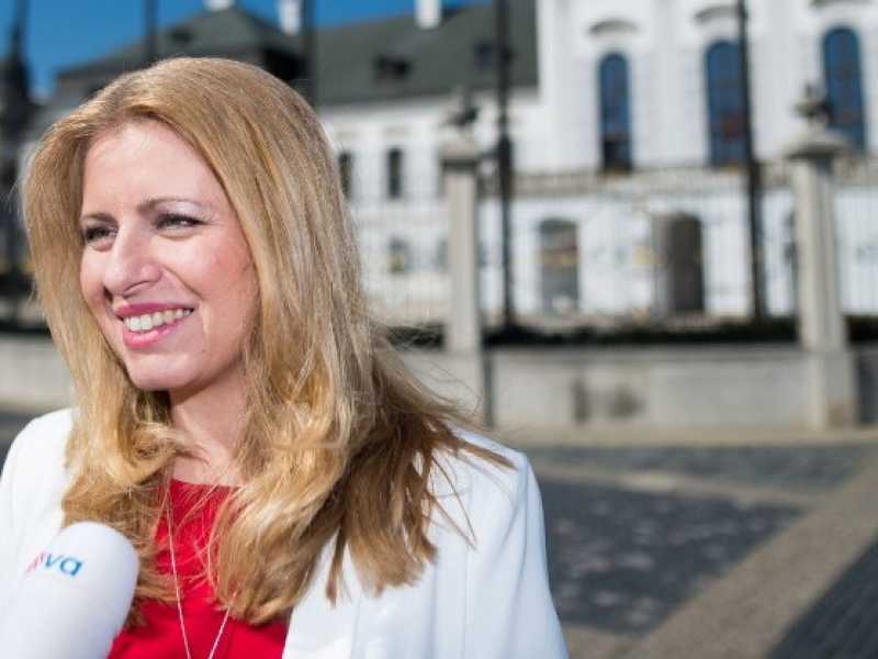 Zuzana Caputova &egrave; la prima donna presidente della Slovacchia (foto LaPresse)