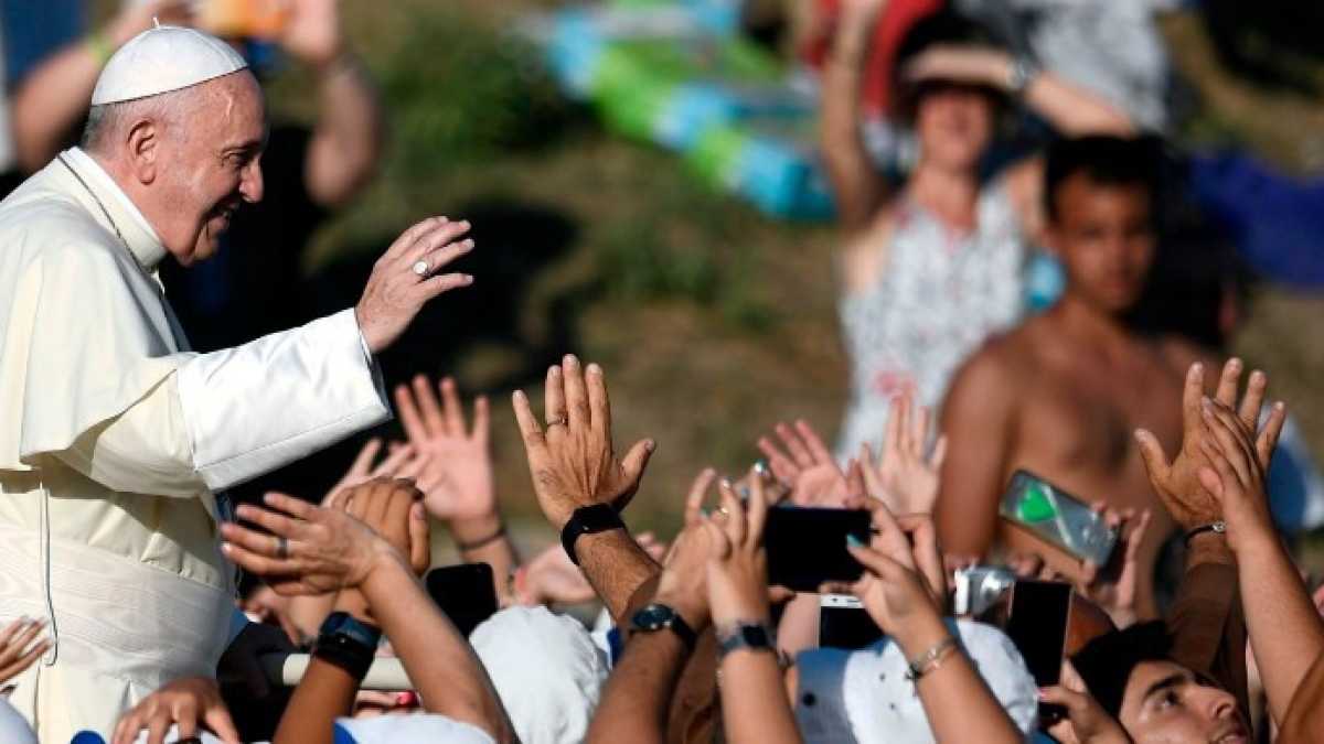 Immagine di Niente tabù sul sesso e basta con la chiesa che condanna sempre il mondo