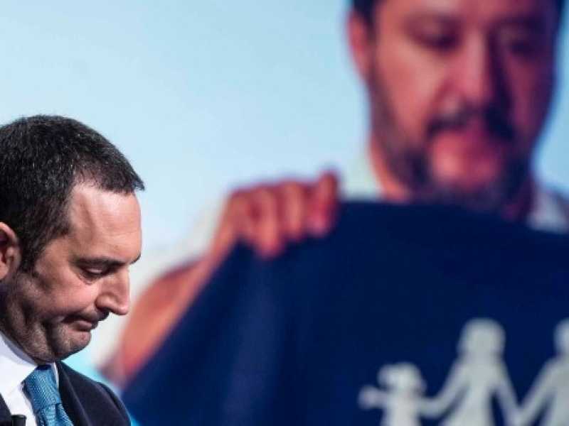 Il sottosegretario alle Pari opportunit&agrave;, Vincenzo Spadafora, ospite di "In 1/2 Ora" per commentare il Congresso della famiglie di Verona (Foto Imagoeconomica)