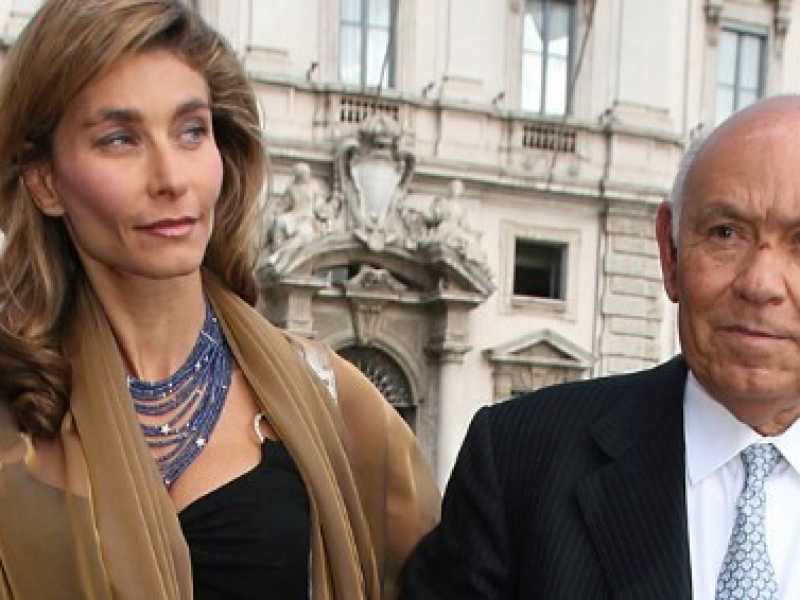 Giulia Ligresti con il padre Salvatore (foto LaPresse)