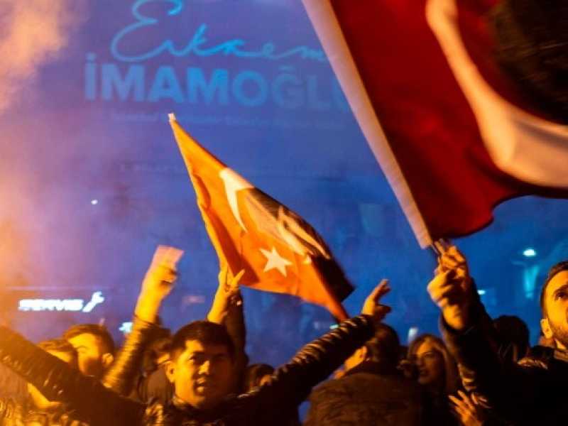 Elezioni amministrative in Turchia, vittoria a metà per la coalizione di Erdogan