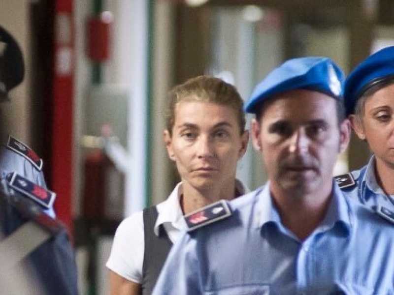 L'interrogatorio di Giulia Ligresti, ex presidente FONSAI in procura a Torino (foto LaPresse)