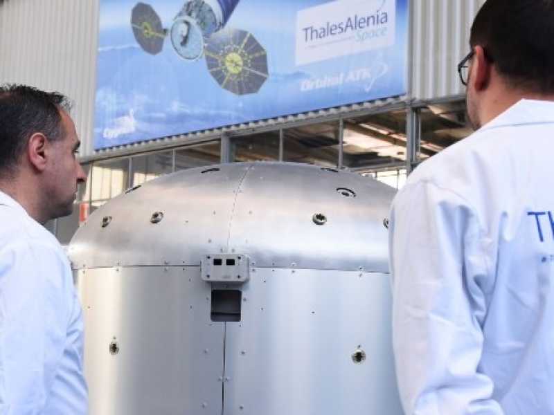 Presentazione modulo spaziale Airlock (foto LaPresse)