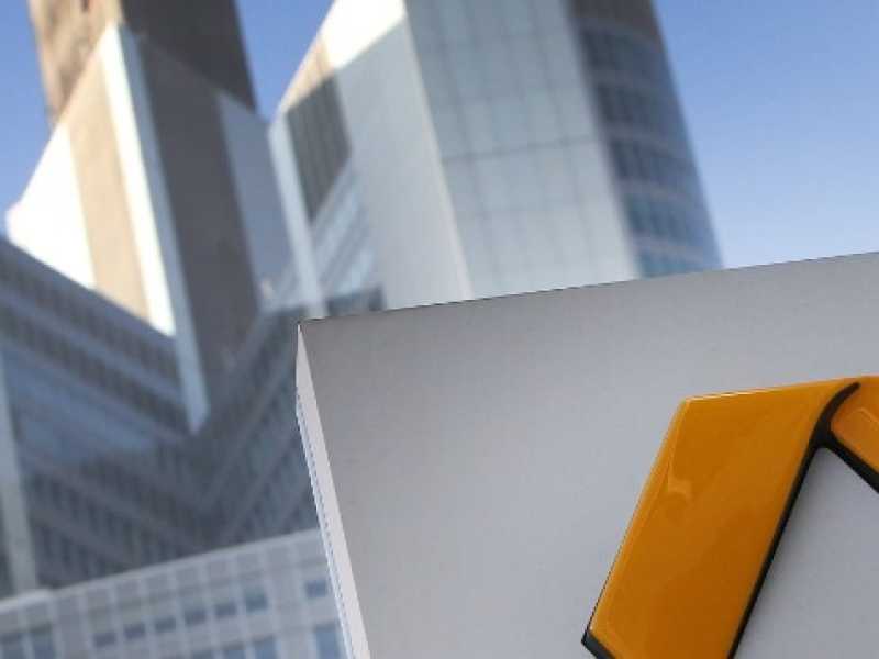 Commerzbank Tower a Francoforte (foto LaPresse)