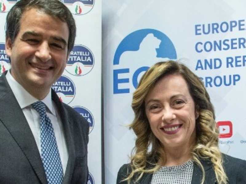 Raffaele Fitto e Giorgia Meloni (foto Imagoeconomica)