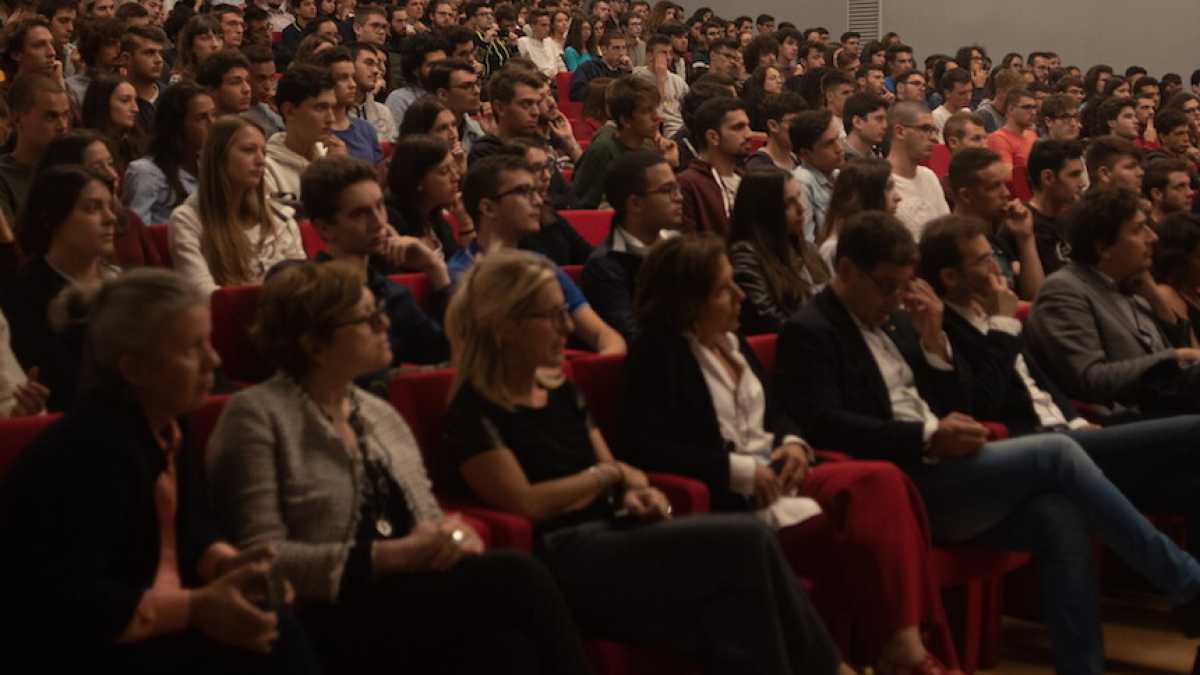 Immagine di Non saranno gli influencer a far aumentare gli iscritti alle facoltà scientifiche