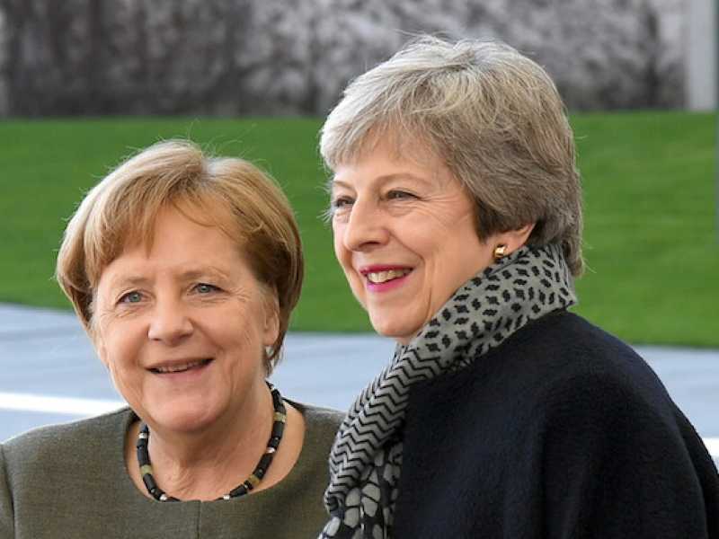 Angela Merkel e Theresa May (foto LaPresse)