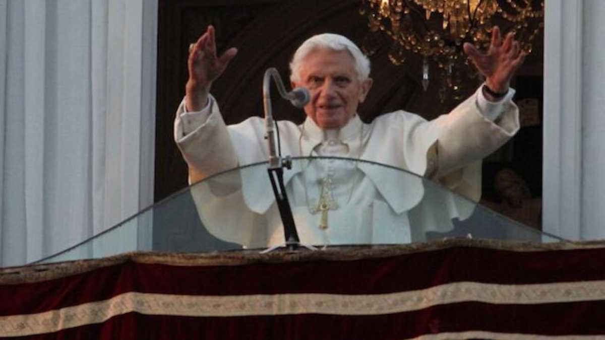Immagine di Dove punta il fulmine di Benedetto XVI