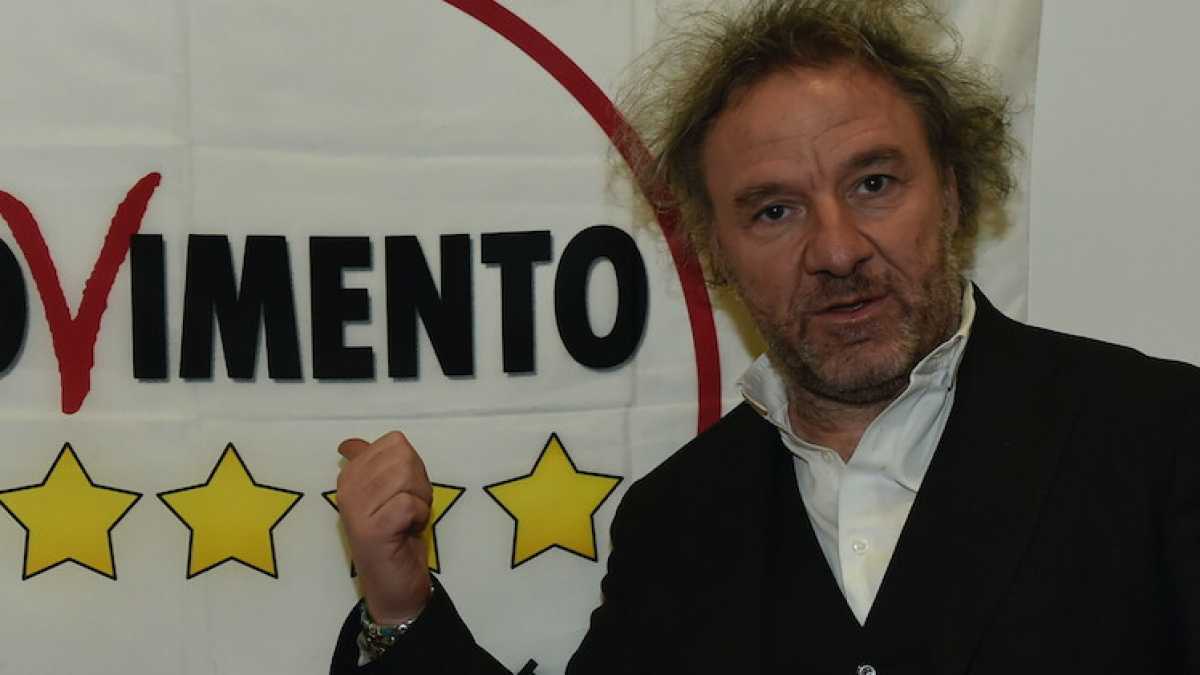 Immagine di Il notaio di Casaleggio sussurra ai ministri (e irrita i commercialisti)