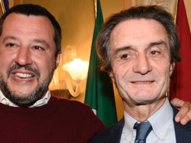 Il leader leghista Matteo Salvini e il governatore della Lombardia, Attilio Fontana (Foto LaPresse)