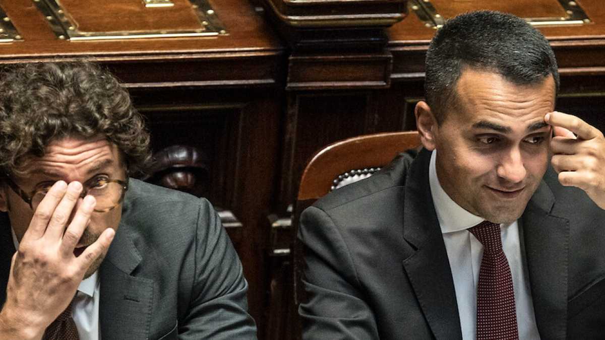 Immagine di Sciocchezzaio gialloverde su porti e migranti e sulla tav