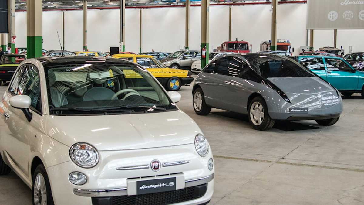 Immagine di Fiat si trova in mezzo alla transizione più complessa della storia