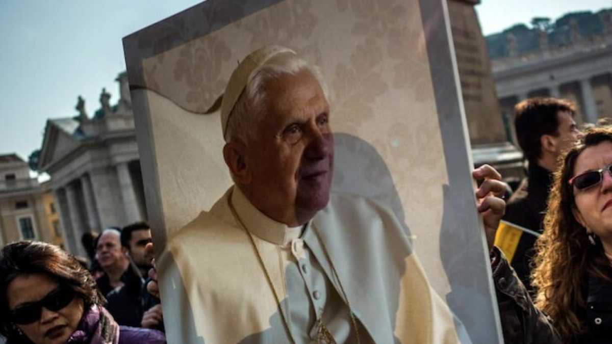 Immagine di E’ giusto che Ratzinger giudichi, ne va del bene e del male
